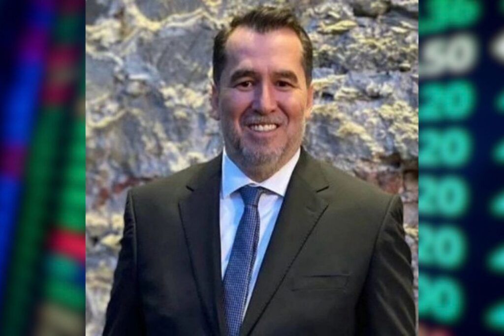 velevhaber's tweet photo. Fon soygunu soruşturması: AKP’li Hayati Yazıcı’nın oğlunun ortağı intihar etti

https://t.co/ZtpTk87vOW https://t.co/Tpt3tMrdHr
