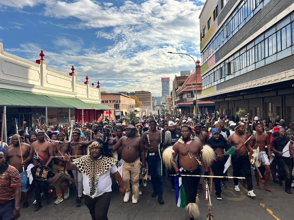 visse_ss's tweet photo. Maybe it’s time to talk about KZN independence.

As a proud Zulu, I’m increasingly asking myself whether KZN should seriously discuss the idea of independence.

I’m tired of watching KZN sink while politicians in Pretoria and Joburg treat us like a voting bloc. We have the busiest port in Africa, Richards Bay, sugar, tourism, factories, fertile land, oil refineries..;and yet our people still queue for water, jobs, houses, and ambulances that never come.

This isn’t about hating other South Africans. It’s about frustration with the direction of this country and the feeling that too many ordinary people are expected to tolerate the same failures year after year.

I’m not saying Zulus are better than anyone. I’m saying KZN deserves better. I’m saying no nation should be forced to drown in a sinking ship because of loyalty to a flag.

Zulu people have a long history of standing up, fighting for their communities and demanding a better future. We should not be afraid to ask uncomfortable questions about our political future.

If South Africa cannot give its people safety, accountability, functioning institutions and genuine economic opportunity, then why should discussions about alternative political arrangements automatically be treated as taboo?

Maybe it’s time for a serious conversation about what KZN wants, what the Zulu nation wants, and what kind of future we actually want for our children.

I’m angry. I’m frustrated. And I’m done pretending everything is fine.

We are told we must stay in a country that can’t stop corruption, can’t create jobs, can’t protect women and children, can’t fix municipalities. We fight every day for a better South Africa. But what do we get? Empty promises.

Let’s have the conversation.

Constitutional change is needed in South Africa.