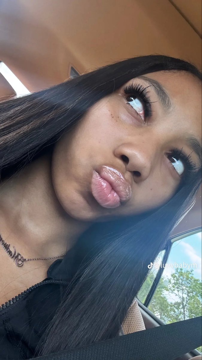 lipparadise's tweet photo. Bruh this pyt lightskin got me twisting my tip😩 #pyt #dsl #bigtits #teen #ebonydsl #ebonypyt #ebonyteen https://t.co/YGa25y3n8h