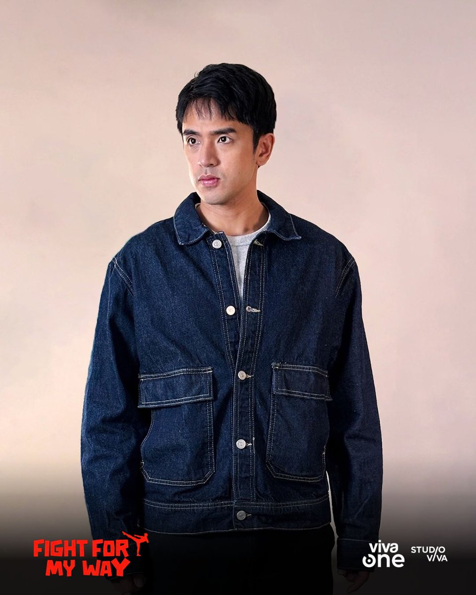 StudioVivaPH's tweet photo. Ang UNDERDOG FIGHTER of the group! 😠

David Licauco takes on a new role as Hanz in the Philippine Adaptation of FIGHT FOR MY WAY. 🥊

This November 20, only on Viva One.

#FightForMyWay
#FightForMyWayPH
#VivaOne https://t.co/F7E7HjLs5c