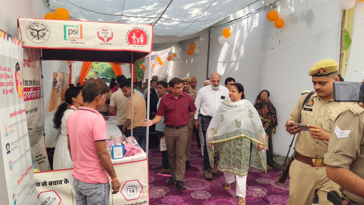 DpmuNhm15249's tweet photo. Today, an ORS Corner was established at the District Hospital Campus during the District-Level Multipurpose Sewa Shivir Health Mela, as part of the Sewa Sankalp Abhiyan. The initiative promotes awareness on diarrhoea prevention through ORS corner with the support from PSI India. https://t.co/OvSdbLStfT