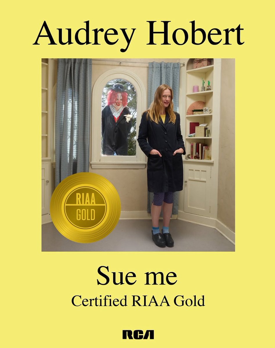 AudreyH_Access's tweet photo. 🏆| ‘Sue Me’ by Audrey Hobert has officially been certified Gold!

— This marks Audrey’s first certification and her first single to go Gold. ❤️‍🔥 https://t.co/z51xG3Xml9