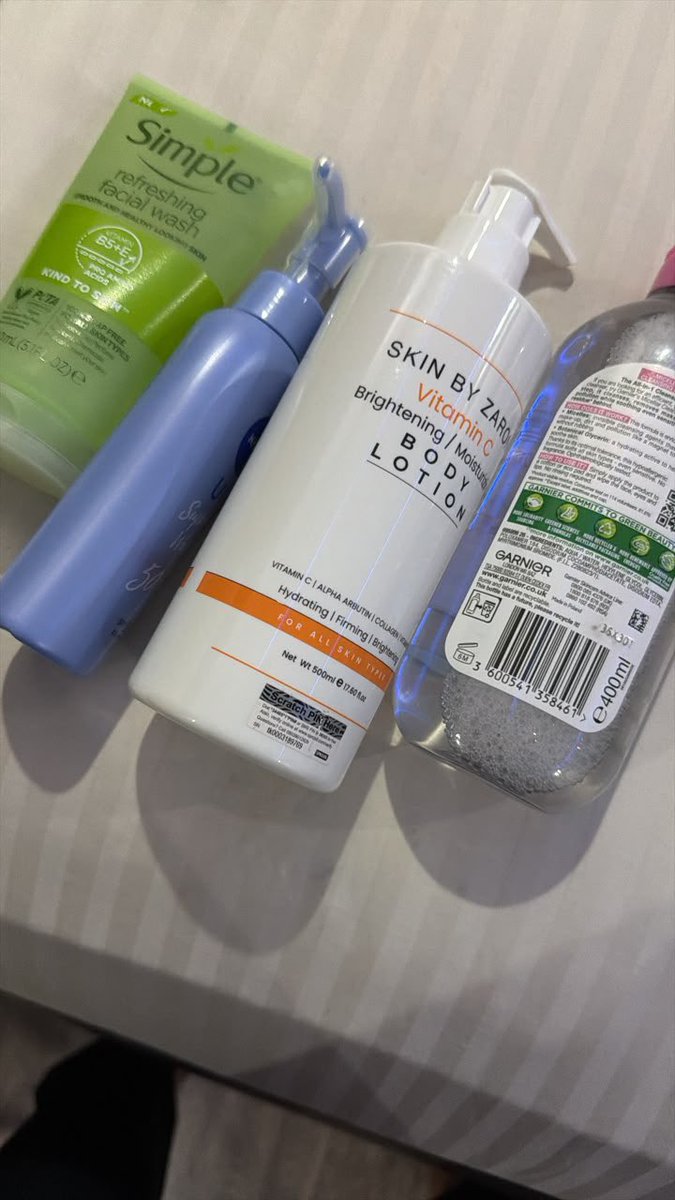 OlayemiKomolaf4's tweet photo. All products from my clients camera ✨

Good products only >>>> https://t.co/cNkTIJu1It
