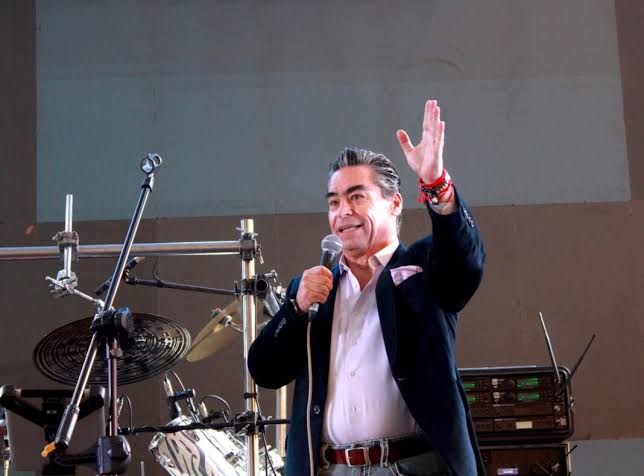 EnlaceSensei's tweet photo. Rafa Moreno Valle Buitrón destaca el valor de la música como vínculo entre generaciones

https://t.co/VX6h01o7ie https://t.co/qr0yGcB79u