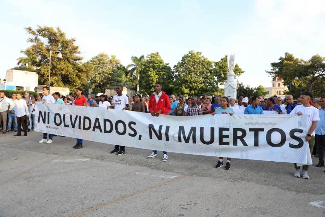 RPolancoF's tweet photo. A 50 años del horrendo crimen, #Cuba sigue denunciando la injusticia.

La impunidad de los asesinos y sus mentores continúa engendrando nuevos crímenes contra todo un pueblo.

#TenemosMemoria https://t.co/hrNKghpt9d