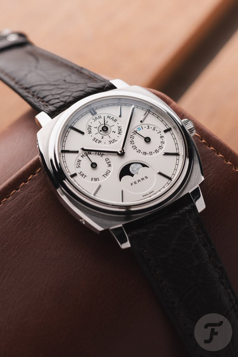 BhorneandCo's tweet photo. News:Fears just entered serious complications.

The Brunswick 39 Perpetual Calendar is the British brand's first perpetual calendar, combining the familiar cushion-shaped Brunswick case with a full calendar and moon phase.

What's impressive is how restrained it looks.

39mm wide and just 10.1mm thick including the crystal, it doesn't look like Fears simply added a complication to an existing watch.

It feels properly integrated into the design.