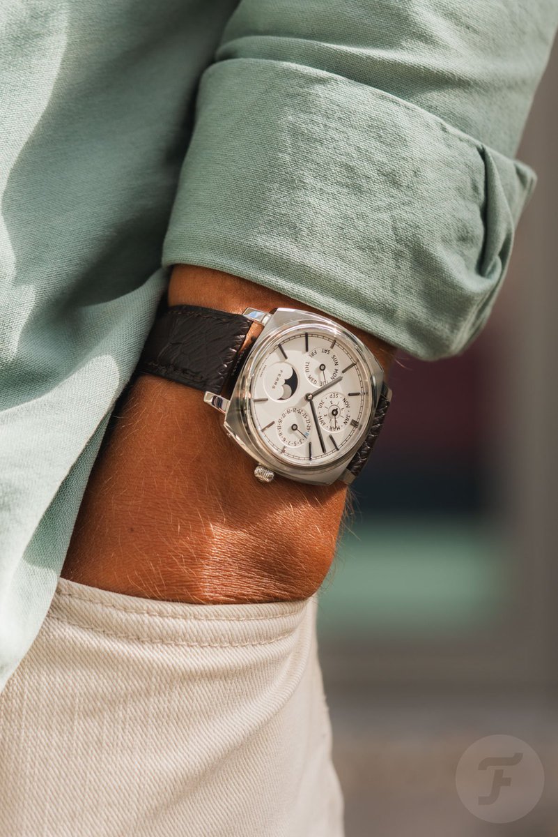 BhorneandCo's tweet photo. News:Fears just entered serious complications.

The Brunswick 39 Perpetual Calendar is the British brand's first perpetual calendar, combining the familiar cushion-shaped Brunswick case with a full calendar and moon phase.

What's impressive is how restrained it looks.

39mm wide and just 10.1mm thick including the crystal, it doesn't look like Fears simply added a complication to an existing watch.

It feels properly integrated into the design.