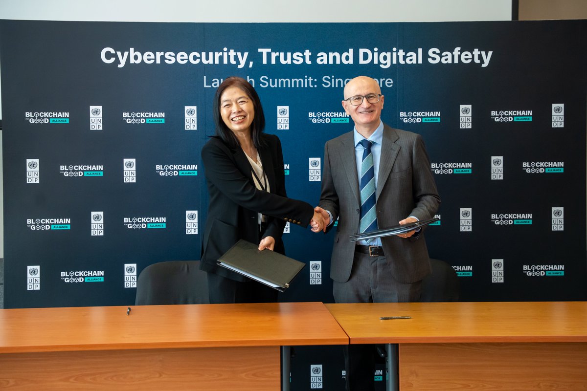 UNDP_AltFinLab's tweet photo. 🎊 UNDP AltFinLab and @ChainforGood launched a 2-year programme at the Cybersecurity, Trust & Digital Safety Launch Summit in Singapore today.

Together, we’ll strengthen cybersecurity knowledge and capacity across the UN ecosystem, advancing safer, more trusted & resilient digital systems.