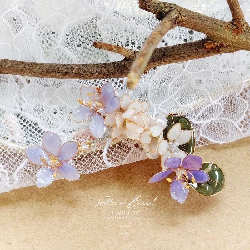 SootteerukB's tweet photo. NO.54 กิ๊บติดผมดอกแก้วเจ้าจอม/มะลิ
รายละเอียด : กิ๊บปากเป็ด
ขนาด : 7 cm
Material : Wire UV resin / 14K gold plated
#HandmadeAccessories

ราคา 1,190.- บาท ส่งฟรี 
💳 บัตรเครดิต *ชาร์จ 2%+VAT*
สนใจเมนชั่น "จอง/จ/CF/F" มาได้เลยนะคะ https://t.co/drXYC5itQB