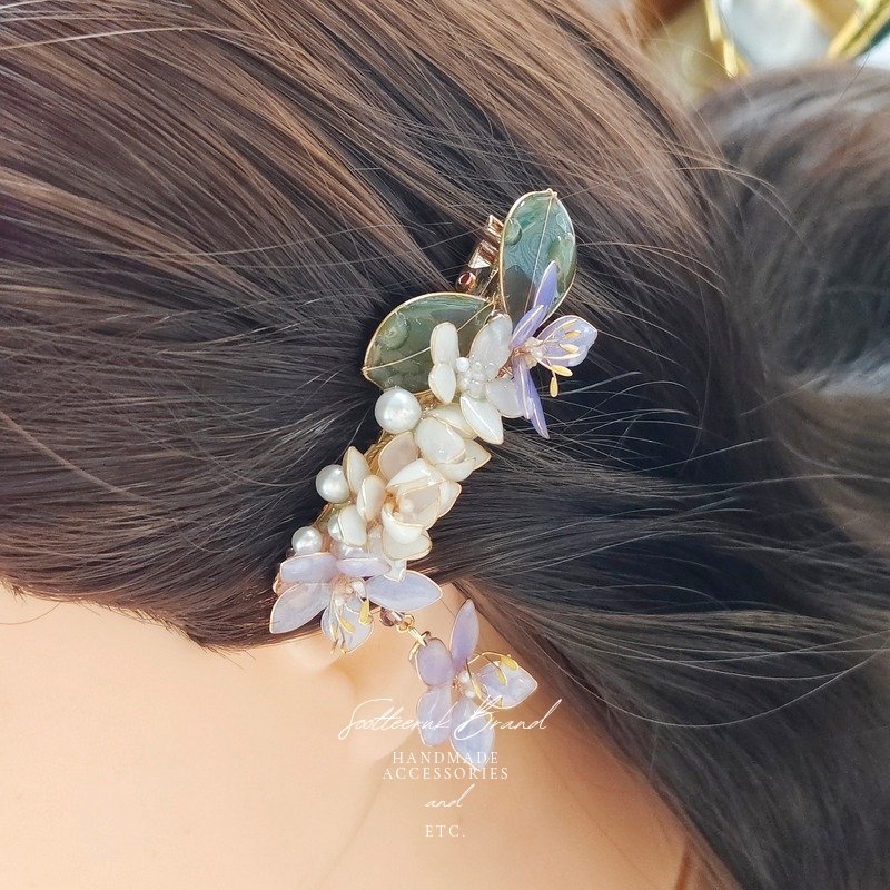 SootteerukB's tweet photo. NO.54 กิ๊บติดผมดอกแก้วเจ้าจอม/มะลิ
รายละเอียด : กิ๊บปากเป็ด
ขนาด : 7 cm
Material : Wire UV resin / 14K gold plated
#HandmadeAccessories

ราคา 1,190.- บาท ส่งฟรี 
💳 บัตรเครดิต *ชาร์จ 2%+VAT*
สนใจเมนชั่น "จอง/จ/CF/F" มาได้เลยนะคะ https://t.co/drXYC5itQB
