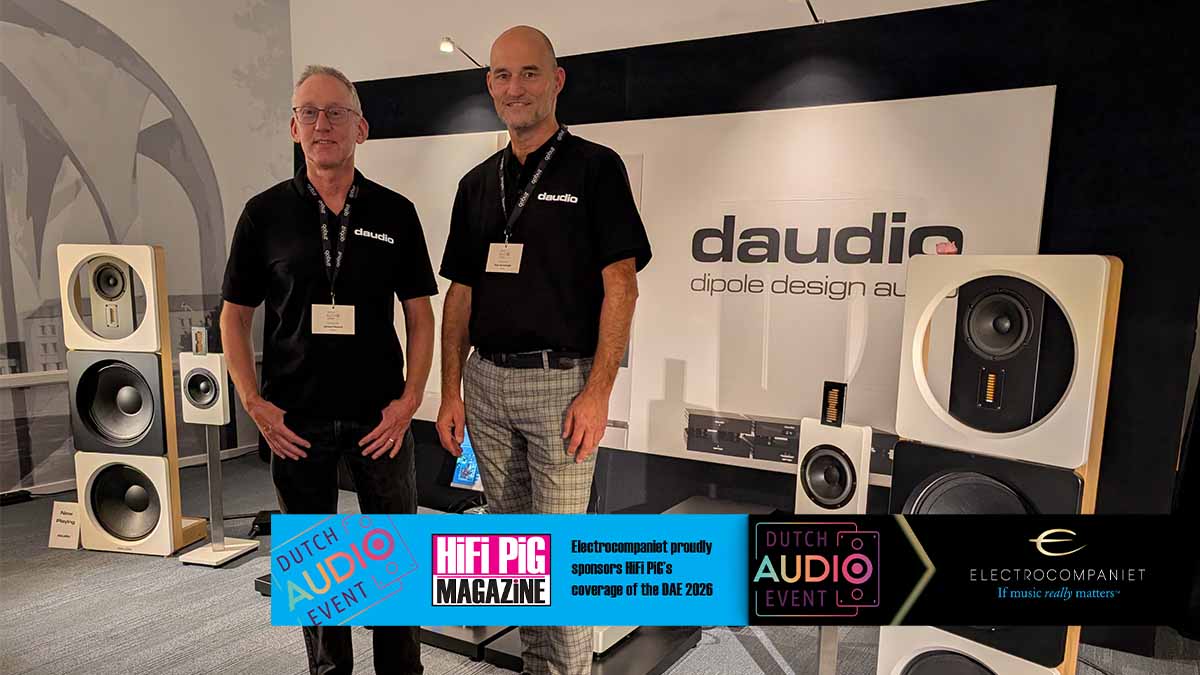 viralbhayani77's tweet photo. Daudio brings two open-baffle systems to Dutch Audio Event 2026: MOB 2.5 dipoles (new 15" woofers) and the M1 monitor + sub, both on its P1000 amp/streamer/DAC, now DSD1024. Room 19, Blue Zone, Oct 10–11. (HiFi Pig)
#Daudio #OpenBaffle #DutchAudioEvent #HiFi https://t.co/ytE5ySruL9