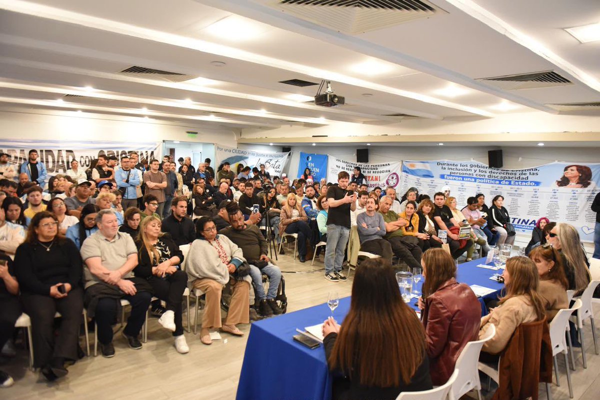 p_justicialista's tweet photo. CONSEJO ABIERTO POR LOS DERECHOS DE LAS PERSONAS CON DISCAPACIDAD

Lanzamos un nuevo espacio de encuentro, escucha y participación para construir una agenda federal que nos permita defender los derechos de las personas con discapacidad frente a las políticas del gobierno de Milei.

Ante un Gobierno nacional que incumple la ley y profundiza el ajuste, necesitamos más organización y trabajo colectivo para dar respuesta a las miles de familias que están sufriendo.