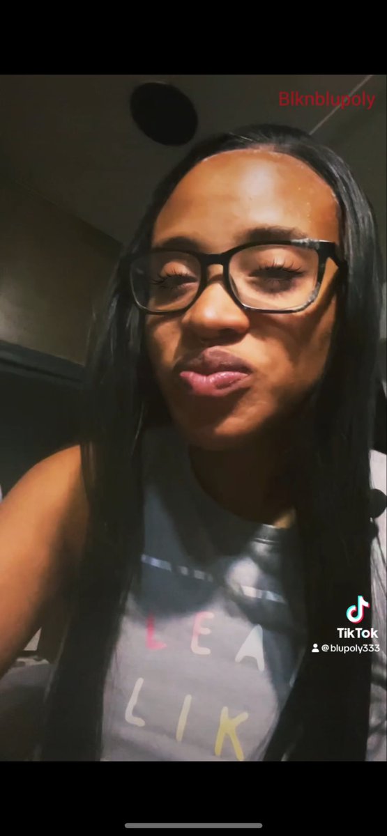 blknblupoly3's tweet photo. You know you wanna beat your cock to me 😩😩😩 #dsl #lips #prettylips https://t.co/nTkqTzZh4b