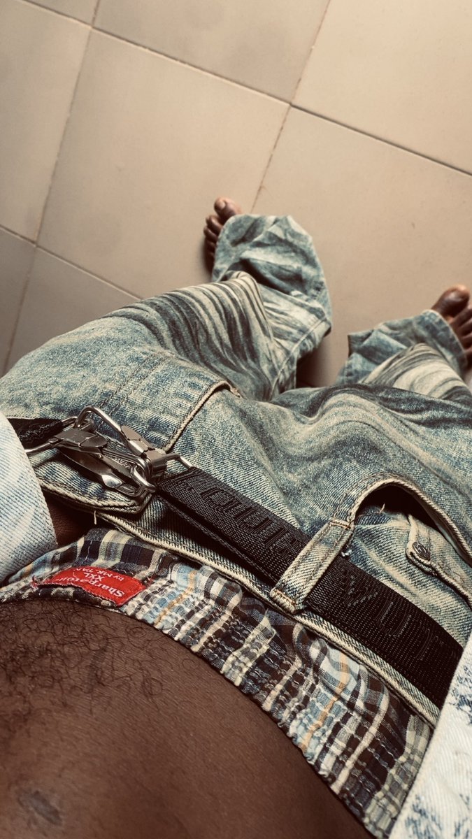zionpappi's tweet photo. I GOT Something Cooking w/my baddas 🩸🩸 https://t.co/pnBObDkeKV