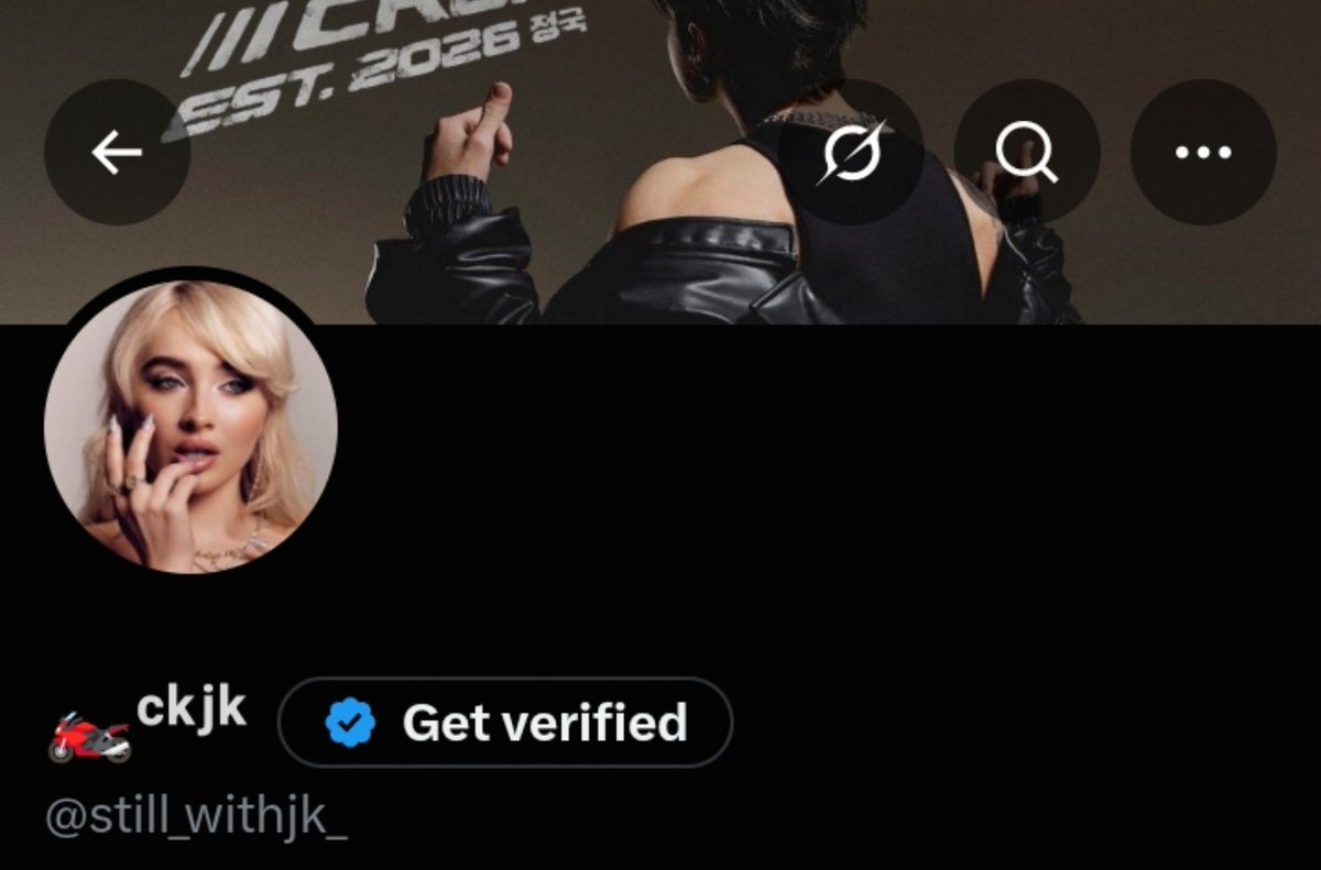 lily_3d_'s tweet photo. hi, my acc @/Still_withjk_ got suspended so i will be active here on my old one 

pls rt to help me find oomfs !! 🫶 https://t.co/TbVy6fmc4m