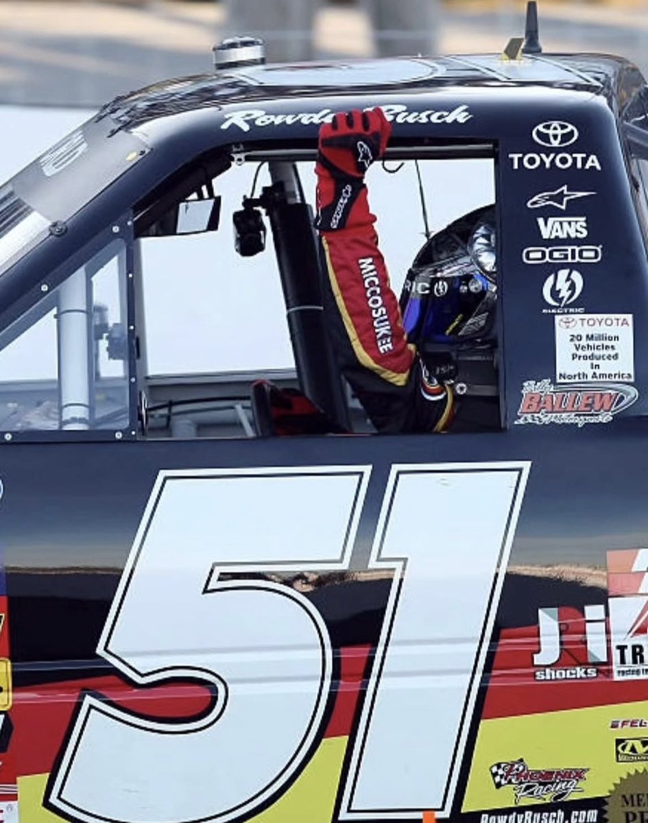 RavinDaveRich8's tweet photo. I heard that @FS1 was going to televise the @KyleBusch tribute after the race. I hope it’s true cause I can’t go,already had plans
It would be nice to see for the folks that can’t make it 🏁🏆🐐
#ForeverRowdy  #RowdyNation https://t.co/m7ey1xPsey