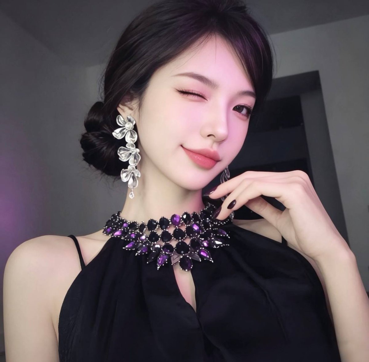 LilySmithcfd's tweet photo. So many cute outfits because it’s my time of the year ♐️ 🕑 https://t.co/fQjKt1lspL