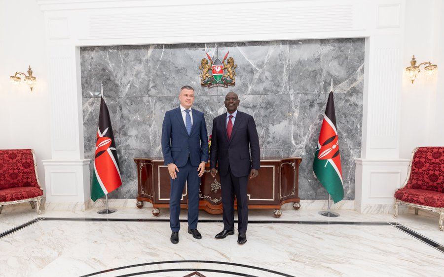 wada_ama's tweet photo. 🌍 Our President @WitoldBanka, Africa Office Director Rodney Swigelaar and Director of WADA’s Intelligence and Investigations (I&I) department Günter Younger, visited Nairobi, Kenya to meet with anti-doping stakeholders to discuss how to build on recent progress made in strengthening the anti-doping program in Kenya and chart a path forwards.

️Discover more about this visit here: https://t.co/3eYgFm14ku