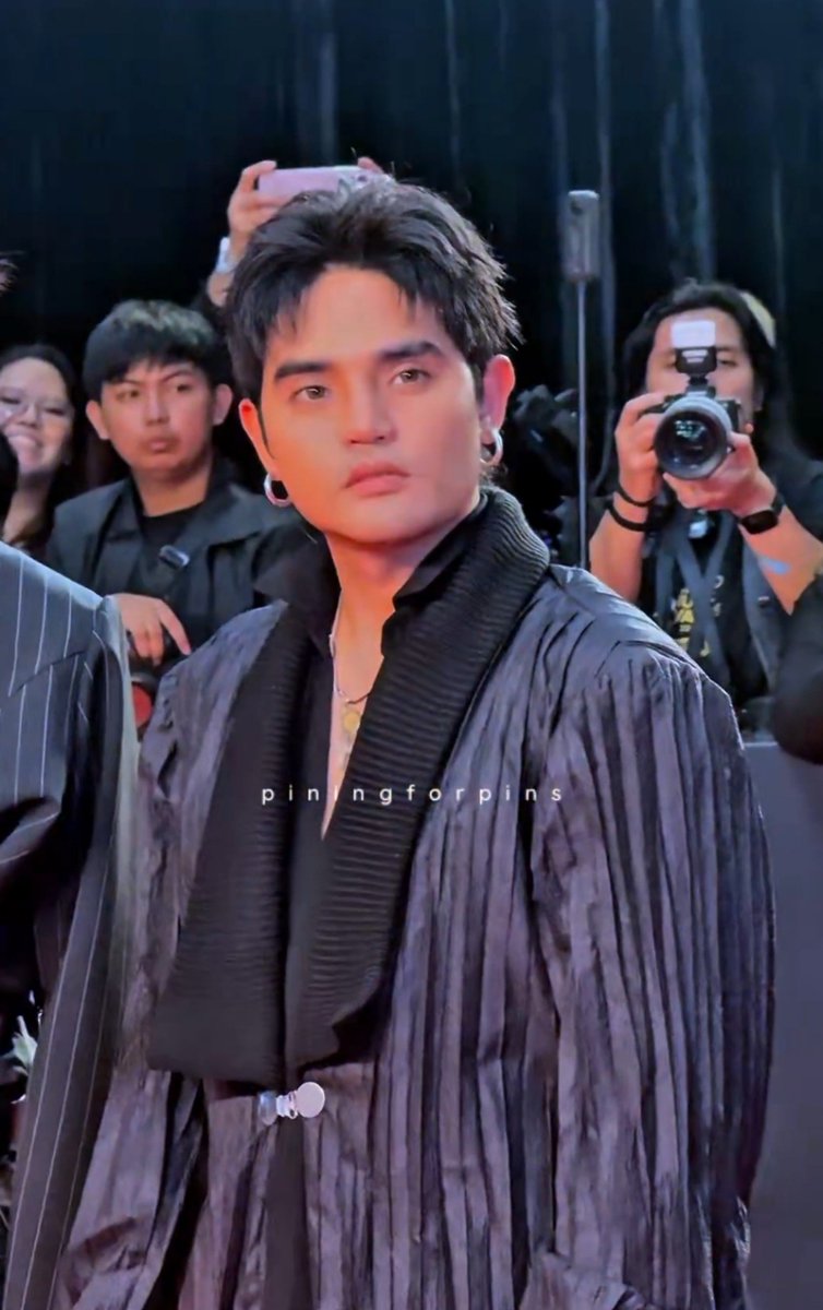 jampawlonasimp's tweet photo. Mapapa thank you Lord ka na lang talaga juskohhh 🫠🫠🫠

SB19 MAY BISA SA FMA
@SB19Official #SB19
#SB19RocksTheFMA https://t.co/BNerEVSVmg
