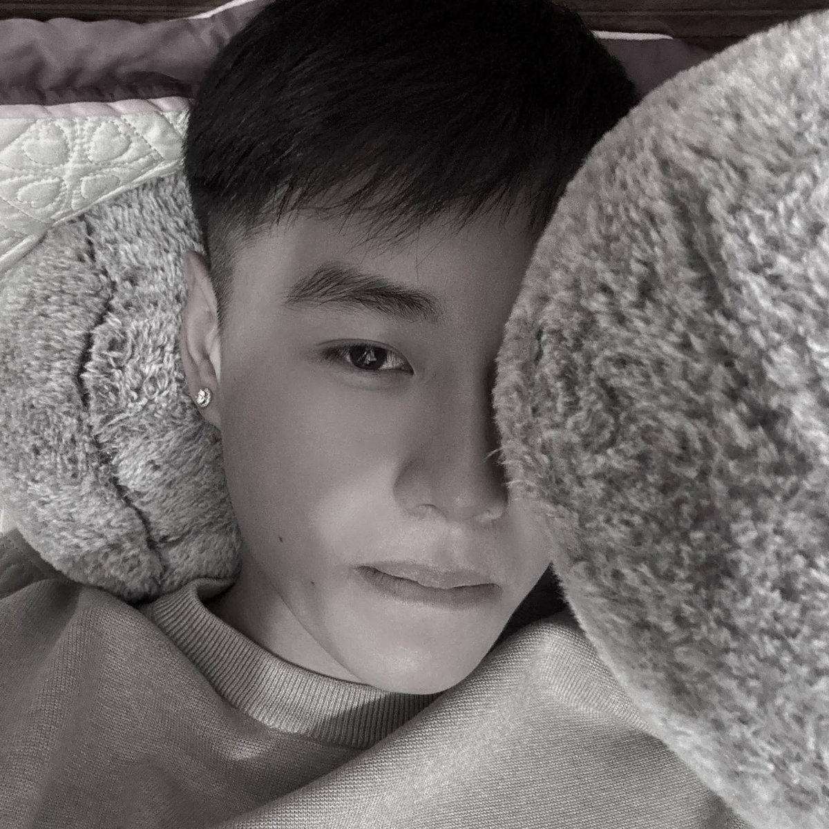 buinam107's tweet photo. Cần lắm 1 em inbox❤️ https://t.co/hwqNdyLxUz