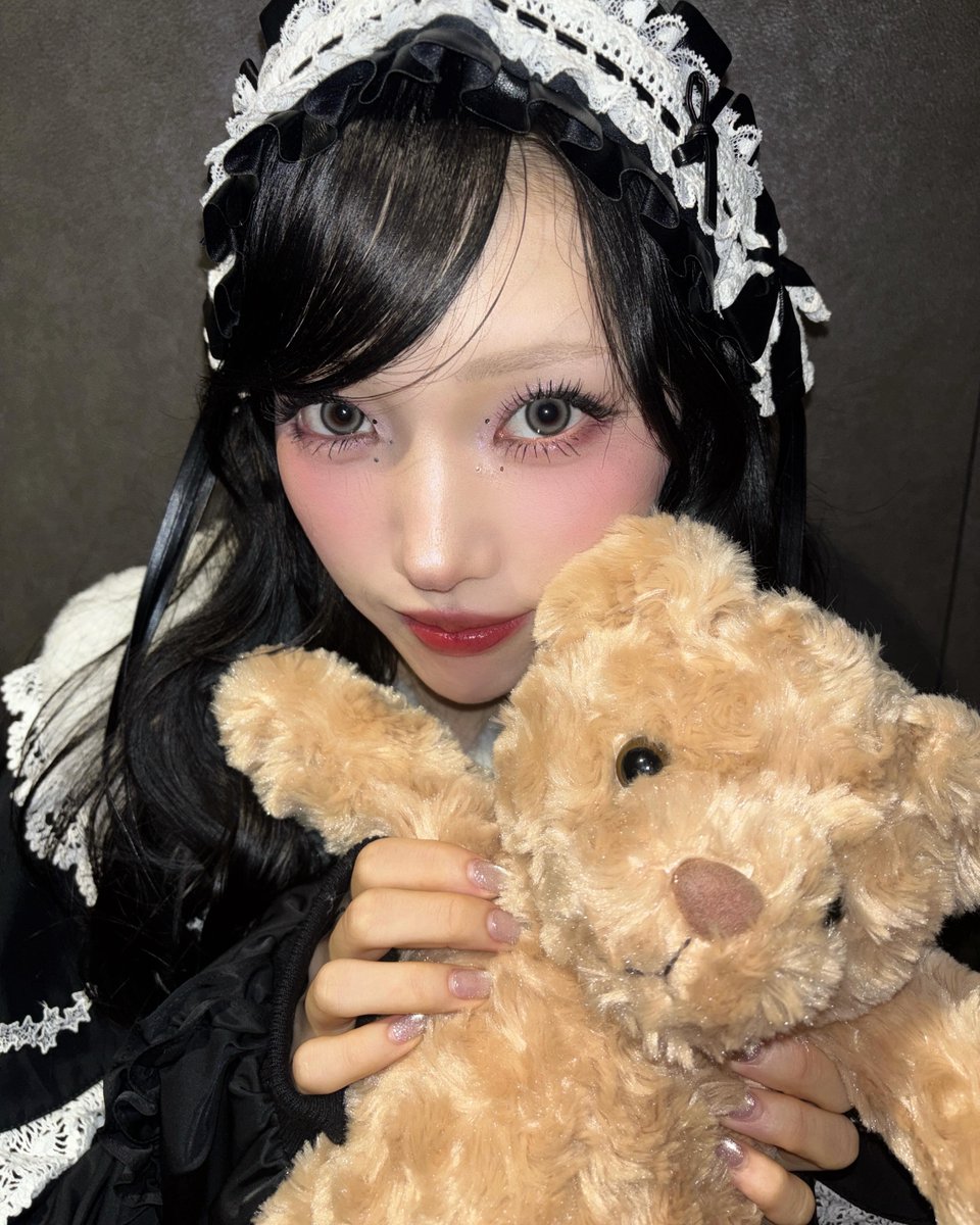 BR_PhantomSiita's tweet photo. 🤍Atualização da Miu🤍

"Candy Stripper 30th Anniversary Party 2026 
Autumn &amp; Winter Collection 1st FASHION SHOW「CANDY」⁡ ⁡ 

Este é o ursinho estilo dark core que usei no meu segundo look(՞•̅㉦•̅՞)ฅ"

#candystripper #ファントムシータ #美雨 #PhantomSiita #美雨サマのお通りだ https://t.co/cigSff68up