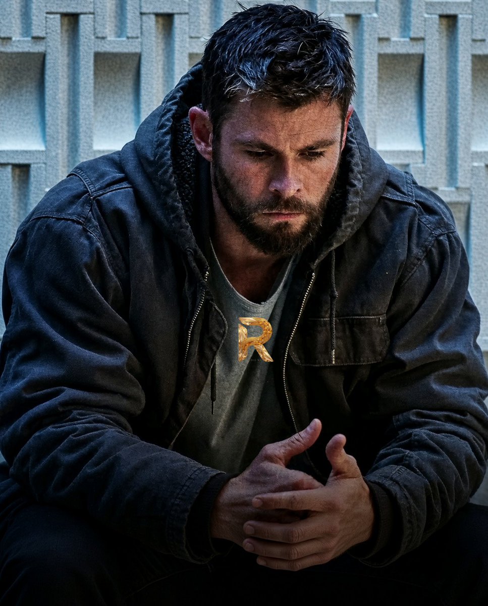 oreoluwaniemimi's tweet photo. Nobody checked on Thor for five years. And that might be one of the saddest parts of Avengers: Endgame. 

After losing Loki, Heimdall, half of Asgard, and failing to stop Thanos, Thor didn’t just walk away from the fight. He completely fell apart. He isolated himself in New Asgard, gained weight, drank heavily, and struggled with depression.

And yet, during those five years, we never see the other Avengers go looking for him.

Then the moment they needed someone powerful enough to help undo the Snap, Thor was suddenly brought back into the fight.
He was a god, a warrior, and one of Earth’s strongest heroes. But none of that stopped him from quietly breaking down.

Sometimes, even the strongest person in the room just needs someone to ask, “Are you okay?” 💔