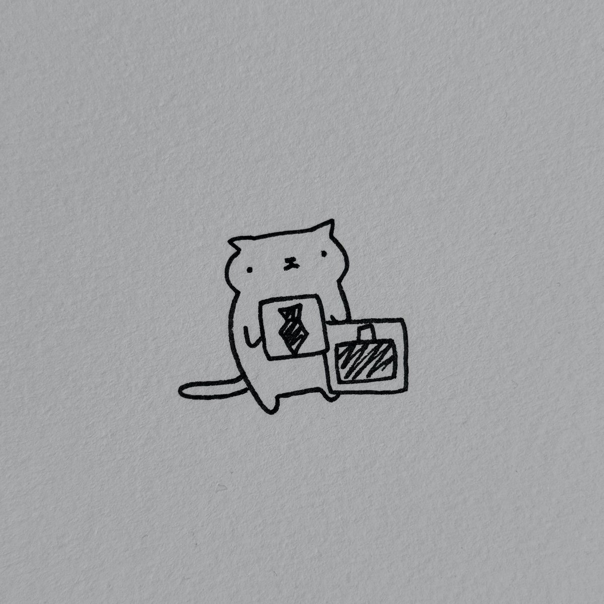poorlycatdraw's tweet photo. working 9 to 5 https://t.co/sRmvAtO36X