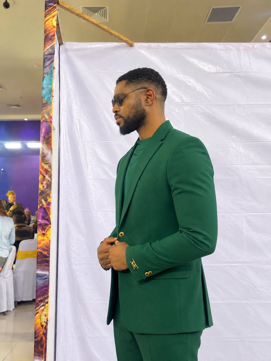 Mekkydemar's tweet photo. Define Aura 
#BBNaija #Rickyjumbo https://t.co/b6ijXDP8IR