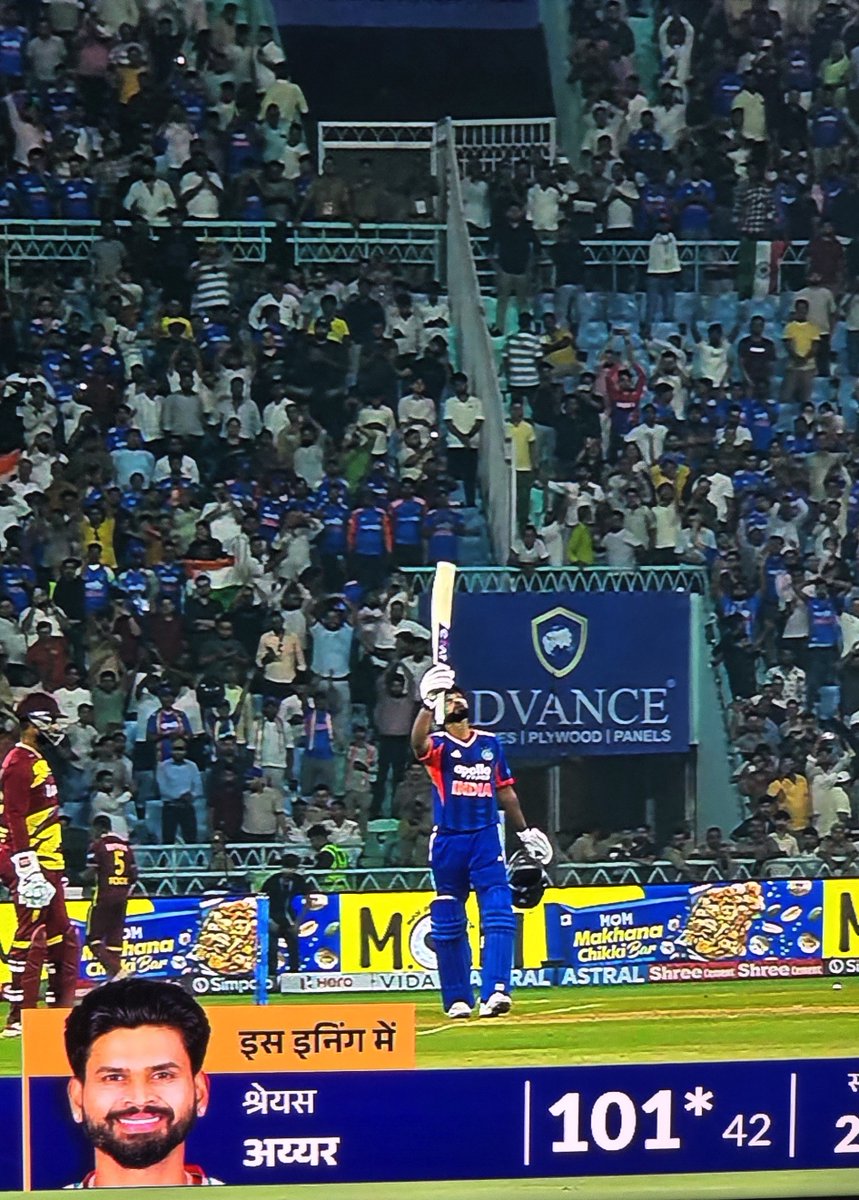 OYERJALOK's tweet photo. Waaah SarPUNCH Sahab 
Mauj aa gayi 

101*(42) 

SHREYAS IYER Captain 🥳🇮🇳✨️

#INDvWI #RjAlok https://t.co/YsgGPGn7oN