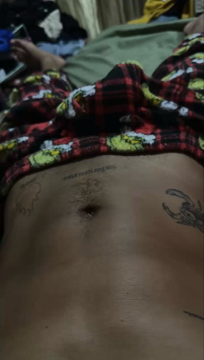 fuegonegro_'s tweet photo. Qué calor 🥵 https://t.co/rcowt8JieZ