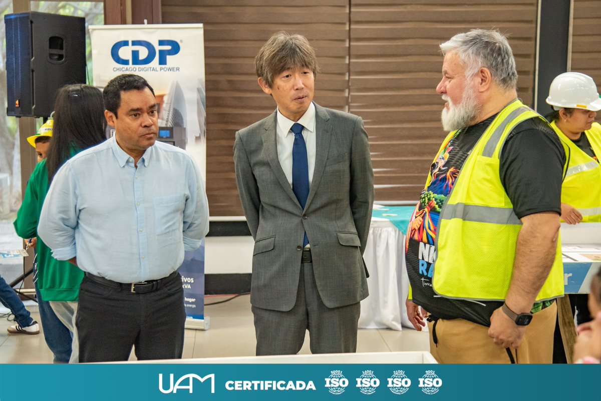 UAMNica's tweet photo. 🤖💻 Estudiantes de la carrera de Ingeniería de Sistemas de la Universidad Americana (UAM) tuvieron una destacada participación en la edición nacional de la World Robot Olympiad (WRO).

#UAM https://t.co/PljJhMdyAN
