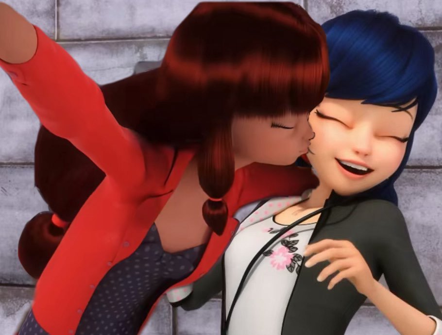 pppoppoutty's tweet photo. Lila x Marinette https://t.co/NJ3IC94vbA
