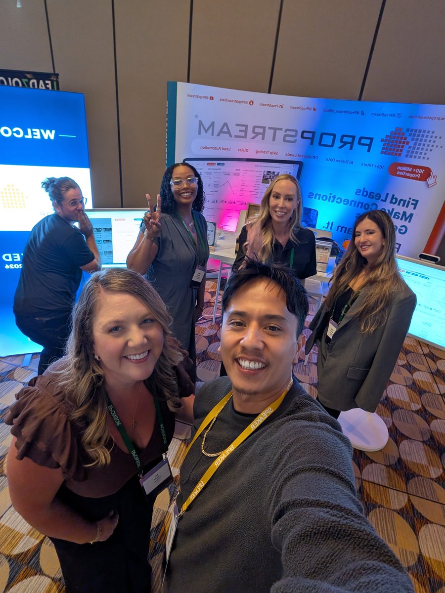 PropStream's tweet photo. The best part of every event? The people 🧡

Thank you to our incredible partners and team for a September filled with opportunities to meet, learn, and connect with so many inspiring real estate professionals.

Swipe through our September event highlights. https://t.co/Qzk81SLH6x