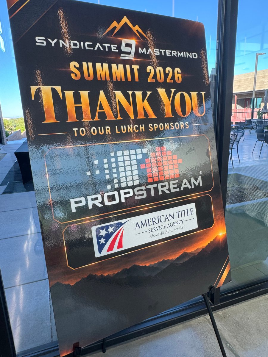 PropStream's tweet photo. The best part of every event? The people 🧡

Thank you to our incredible partners and team for a September filled with opportunities to meet, learn, and connect with so many inspiring real estate professionals.

Swipe through our September event highlights. https://t.co/Qzk81SLH6x