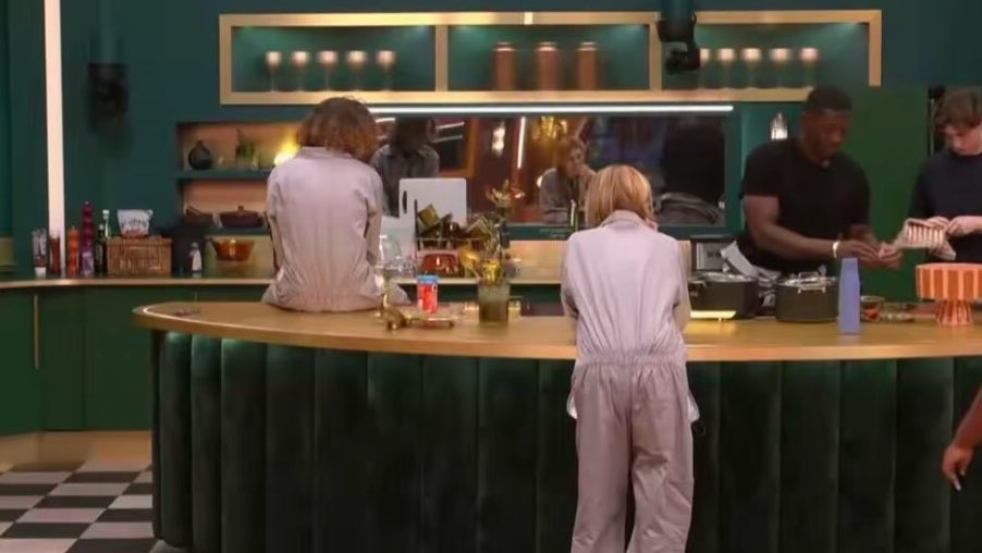 itsbbplus's tweet photo. I will not be surprised if Omar, Lynx &amp; Rhianna nominate Rob tonight because of the table thing.

So here’s Omar sitting on the kitchen counter, where people prepare food. 

#BBUK https://t.co/1RwOF1cMUB