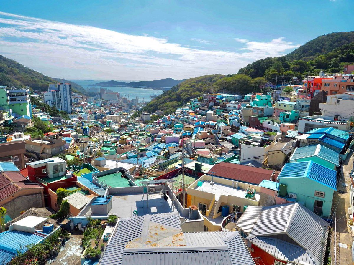 infuretuzu's tweet photo. 社員旅行で3日間プサン行ってきたよ、たぶんいちばんはしゃいだみんなで行くと楽しい https://t.co/9CXhU3cbZF