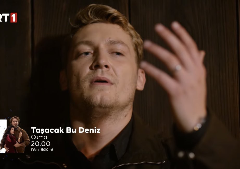 Mihriyss's tweet photo. +Amcanın esmeye yaptığını bana mı yapıcaksın?

-Hayır istersen boşanırız ama benim kalbim de gönlümde senin. Nikah var yok umrumda değil ben seni seviyorum yüzüğü de çıkarmıyorum, istemezsen karşına çıkmam ama seni gönlümden de çıkarmam çıkaramam.

Senaryoyu gördüm inanmayan inanmasın