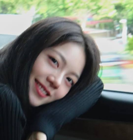 DERelprup23_'s tweet photo. @LoveLilac03 Oh dear trust me... she already done a plastic surgery,Her big size nostril b4 is very different and evident to her new one .The alarplasty surgery is obvsly visible b4 and after the years tho. https://t.co/2bZ0EWAkjv