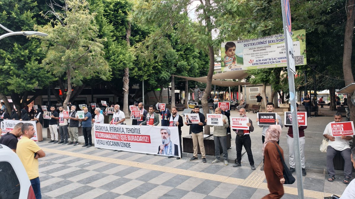 furkanhmersin's tweet photo. DOKUNMA FURKAN’A, DUYURUR DÜNYA’YA!

Furkan Hareketi Mersin olarak Hukuksuz Kararlara ve Baskılara Karşı Meydanlardayız.

📍Mersin 

FurkanHareketi TekYürek
ÖzgürlükIçin Meydandayız
HocamıSerbest Bırakın https://t.co/CXAgESsfgC
