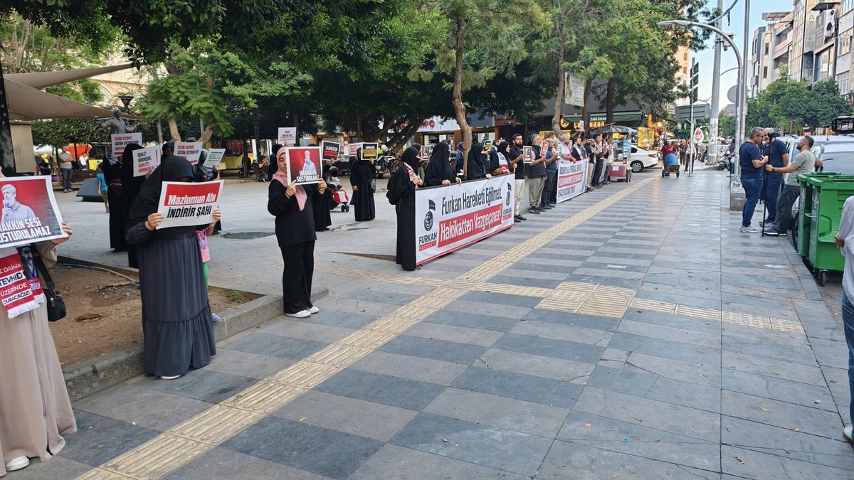 furkanhmersin's tweet photo. DOKUNMA FURKAN’A, DUYURUR DÜNYA’YA!

Furkan Hareketi Mersin olarak Hukuksuz Kararlara ve Baskılara Karşı Meydanlardayız.

📍Mersin 

FurkanHareketi TekYürek
ÖzgürlükIçin Meydandayız
HocamıSerbest Bırakın https://t.co/CXAgESsfgC
