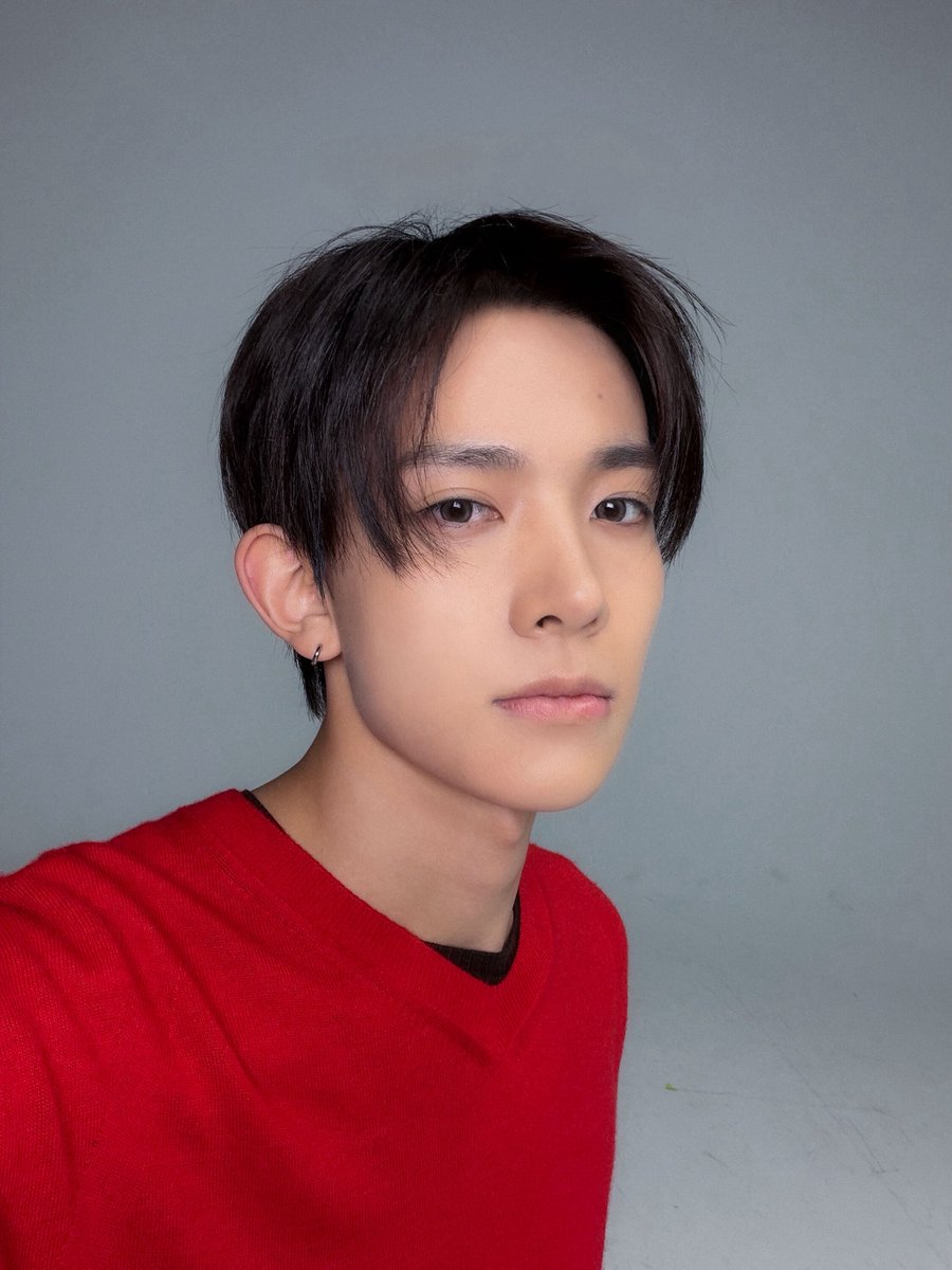 evanfolder's tweet photo. [261007] WEVERSE

🦌: I went to sleep without eating ramyeon

#EVAN #에반 #HEESEUNG #희승 https://t.co/jjBo4L6wcD