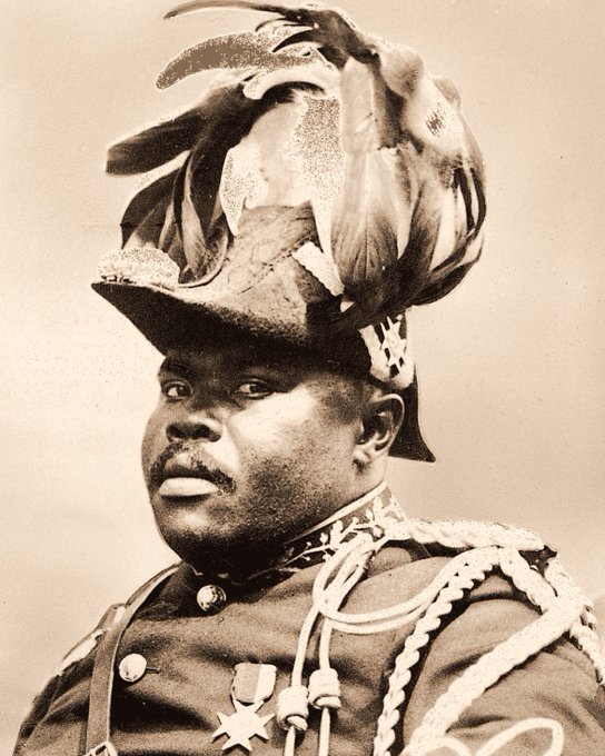 AfricanArchives's tweet photo. “If we as a people realized the greatness from which we came, we would be less likely to disrespect ourselves.”

— Marcus Garvey https://t.co/bo6vME12EK