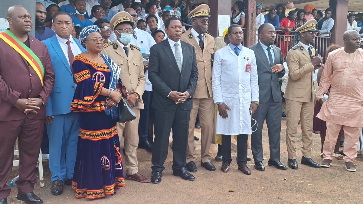 MinatDivcom's tweet photo. After two days of intensive activities in Bamenda, Minister  Atanga Nji Paul today, October 6, 2026, concluded his working visit at the Regional Hospital and delivered presidential support of 200 kits to the maternity ward to breastfeeding &amp; expectant mothers. https://t.co/T05SPsSBWC