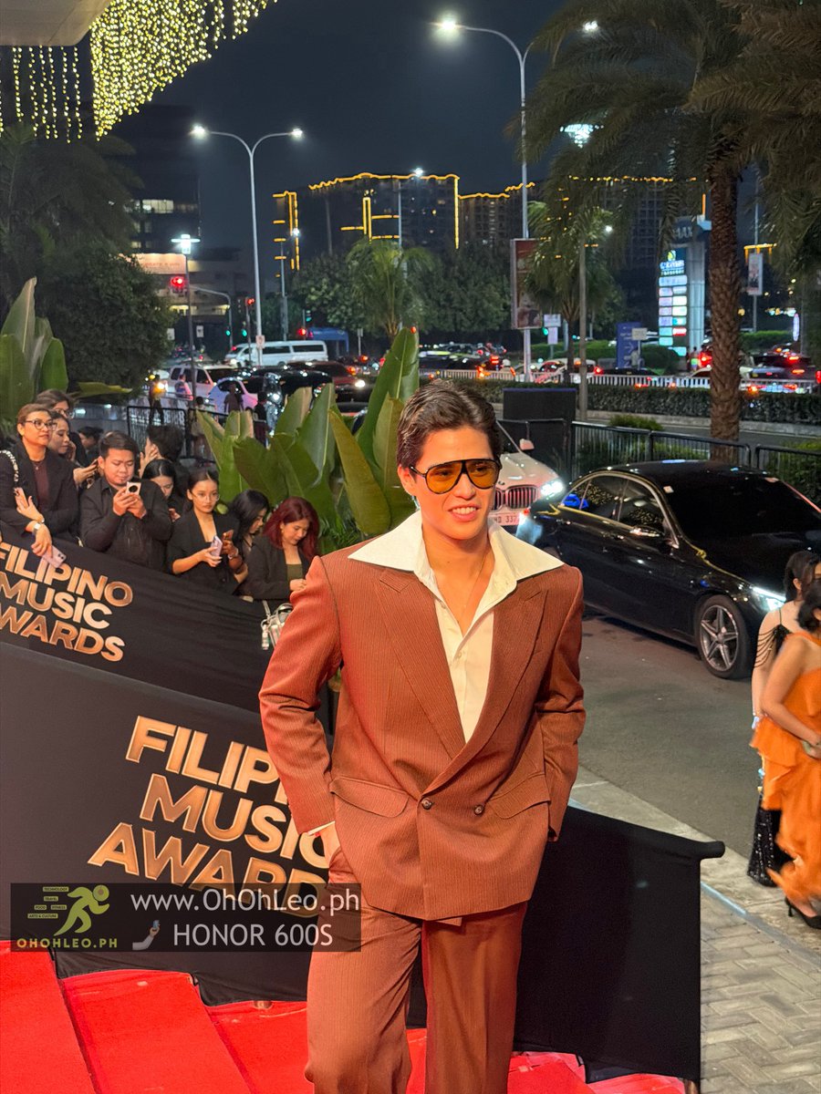 ohohLEOph's tweet photo. Kyle Echarri at the red carpet of the Filipino Music Awards 2026!

#HONOR600S
#AnythingIsPossible
#FilipinoMusicAwards
#OhOhLeo
#KyleEcharri      

Captured by HONOR 600S
@HONORPHL https://t.co/GMCpNTUtpb