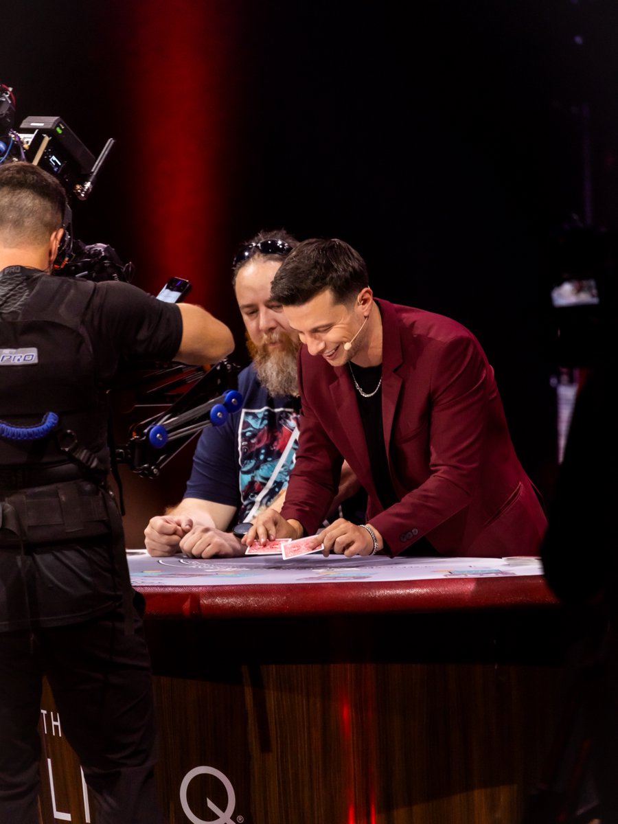 TheLINQ's tweet photo. Last night's Mat Franco Netflix taping was amazing, and you can still be part of the special. 🎩🍿 Two shows tonight, 7PM and 9:30PM, at The LINQ. Tickets are very limited, so grab yours before they're gone!

🎟️ https://t.co/HOTRXuwl1L https://t.co/sJMlTY6ZLG