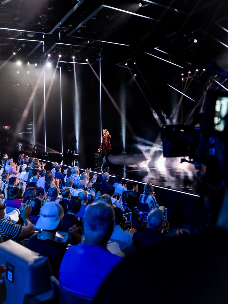 TheLINQ's tweet photo. Last night's Mat Franco Netflix taping was amazing, and you can still be part of the special. 🎩🍿 Two shows tonight, 7PM and 9:30PM, at The LINQ. Tickets are very limited, so grab yours before they're gone!

🎟️ https://t.co/HOTRXuwl1L https://t.co/sJMlTY6ZLG
