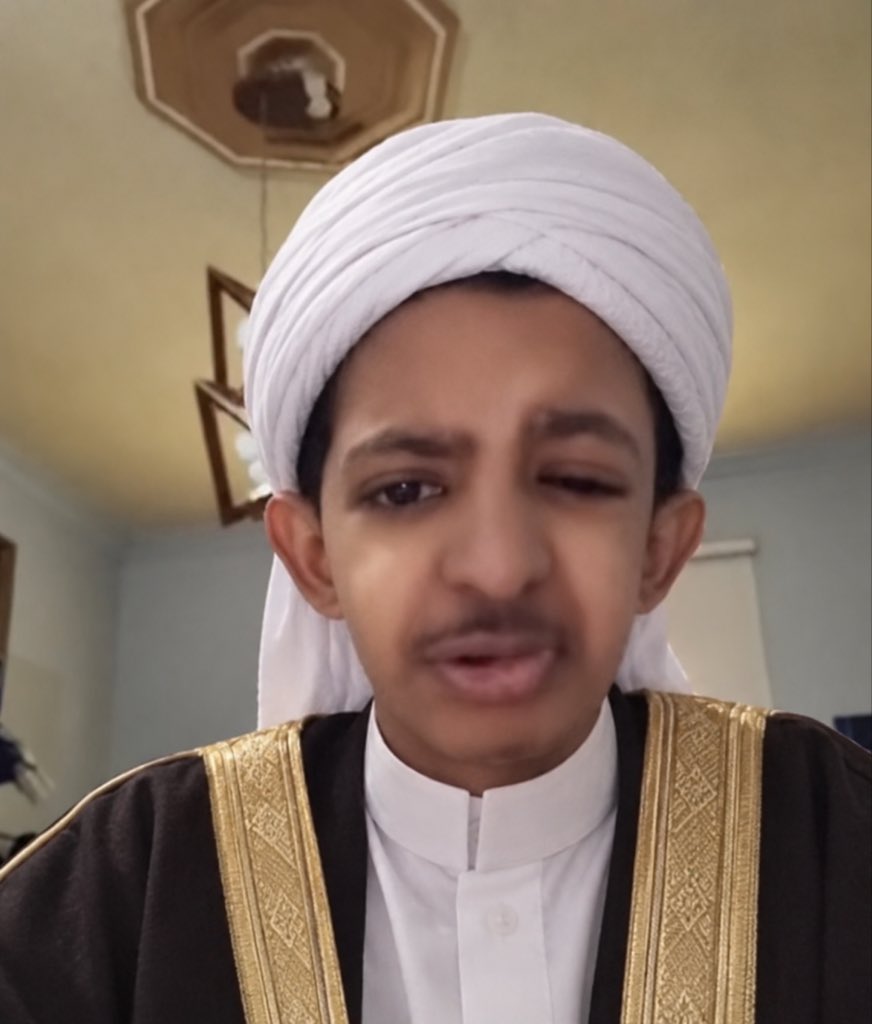 Q_fi33's tweet photo. @Alshanqeeti12 احد العلماء اللي كان يستدل فيهم لونق واي : https://t.co/Oaxvu4q2sQ