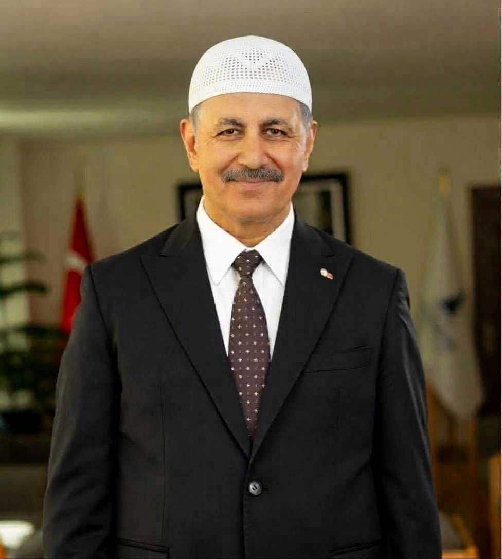 zeydanhocca's tweet photo. Ne kadar gurul duysam azdır izmiri artık müslüman bir başkan yönetecek hamdolsun .. seninleyiz Hacı Cemil Tugay https://t.co/VWrSDbhISv