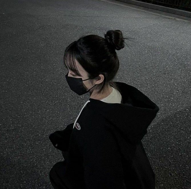 sanjay800066's tweet photo. こないだ久しぶり会った友達の肌が艶やかできめ細かくて素敵だったから、私もちゃんとスキンケアやろうと思った。友達、健やかなる時も悩める時も殺伐とした時だって手を抜かなくて尊敬しかない。 https://t.co/cSetrYr24k