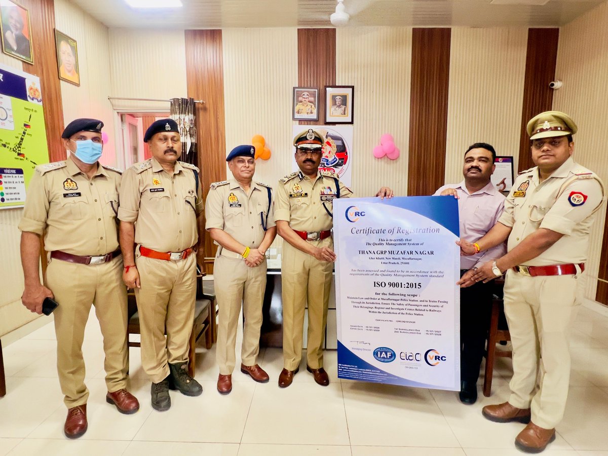prakashdips's tweet photo. Another milestone achieved by GRP UP as two Police Stations, Saharanpur &amp; MuzaffarNagar presented with ISO 9001:2015..
Visited Saharanpur &amp; handed over certificates to both SOs,rewarded achievers..
@Uppolice
@upgrphq
@myogiadityanath https://t.co/Vu8y7Z9kGX